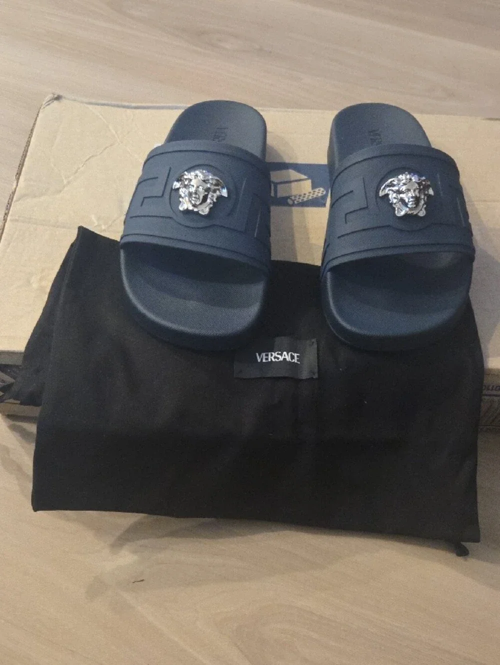 Men's Slides
